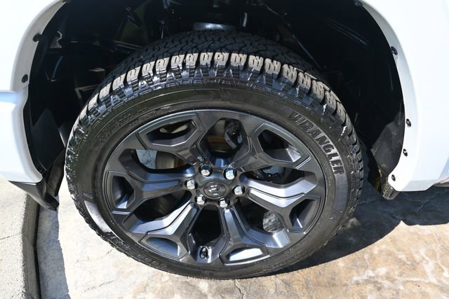 Used 2021 RAM 1500 Limited AWD/4WD image 10