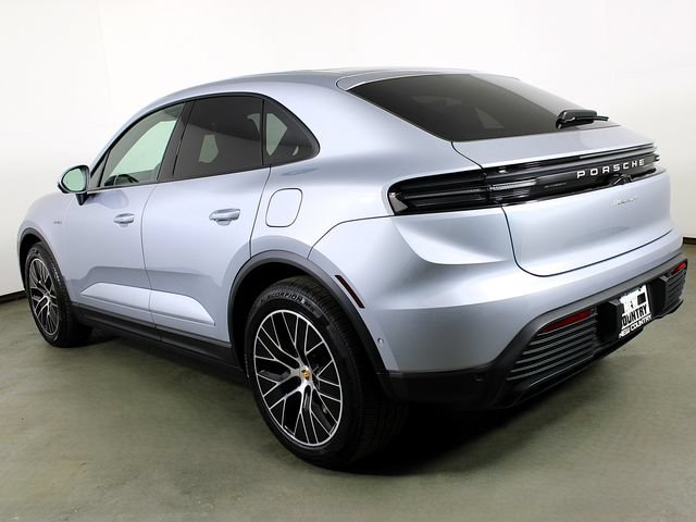 New 2026 Porsche Macan 4 Electric AWD/4WD image 3