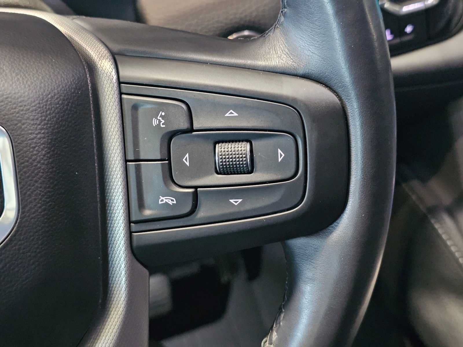 Used 2024 GMC Yukon XL Denali w/ Advanced Technology Package AWD/4WD image 31