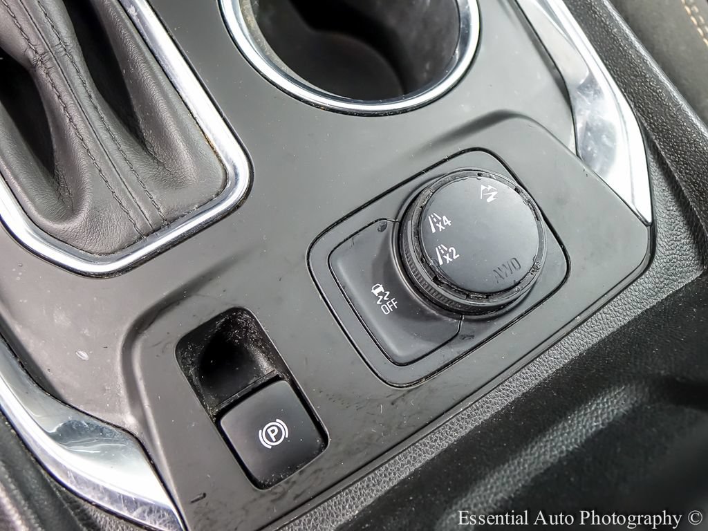 Used 2019 Chevrolet Traverse LS AWD/4WD image 18