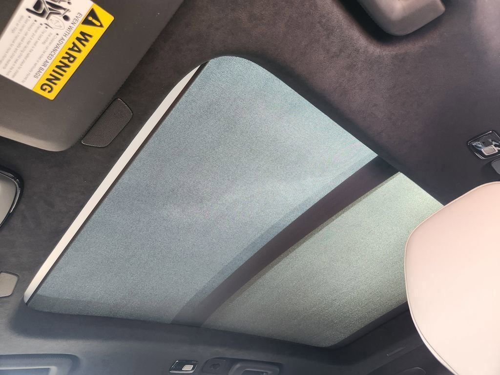 New 2026 Volvo XC90 B6 Ultra w/ Lounge Package image 19