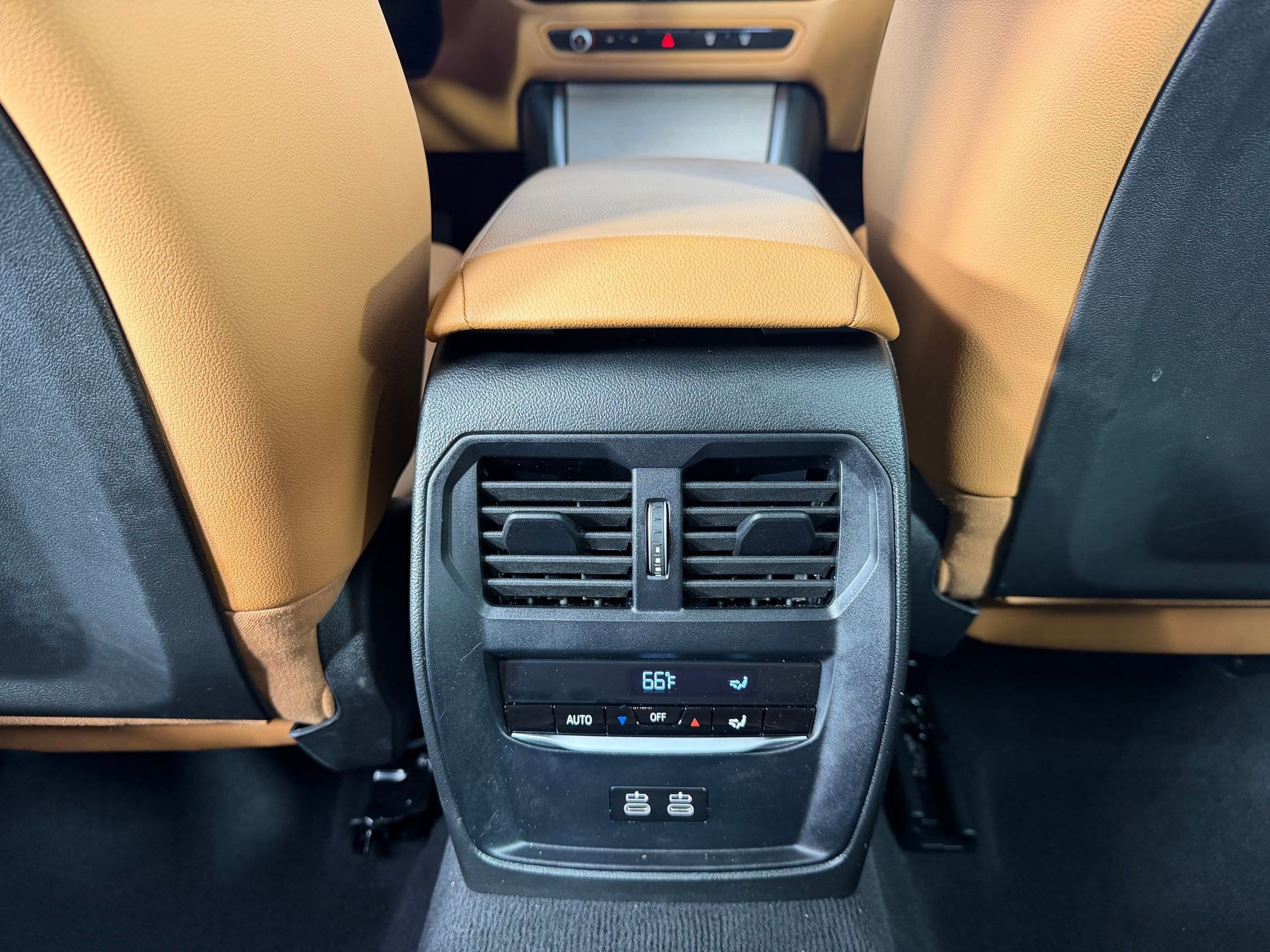 Used 2025 BMW 430i w/ Premium Package image 30