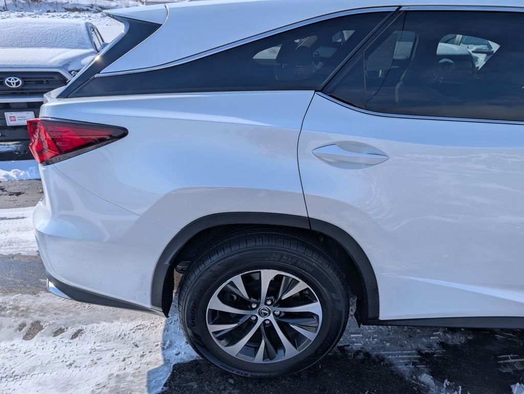 Used 2022 Lexus RX 350L Premium w/ Premium Package image 8