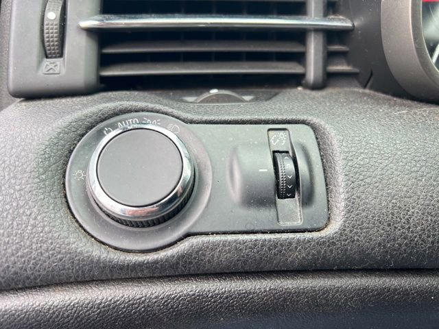 Used 2013 Chevrolet Malibu LT w/ Power Convenience Package image 10