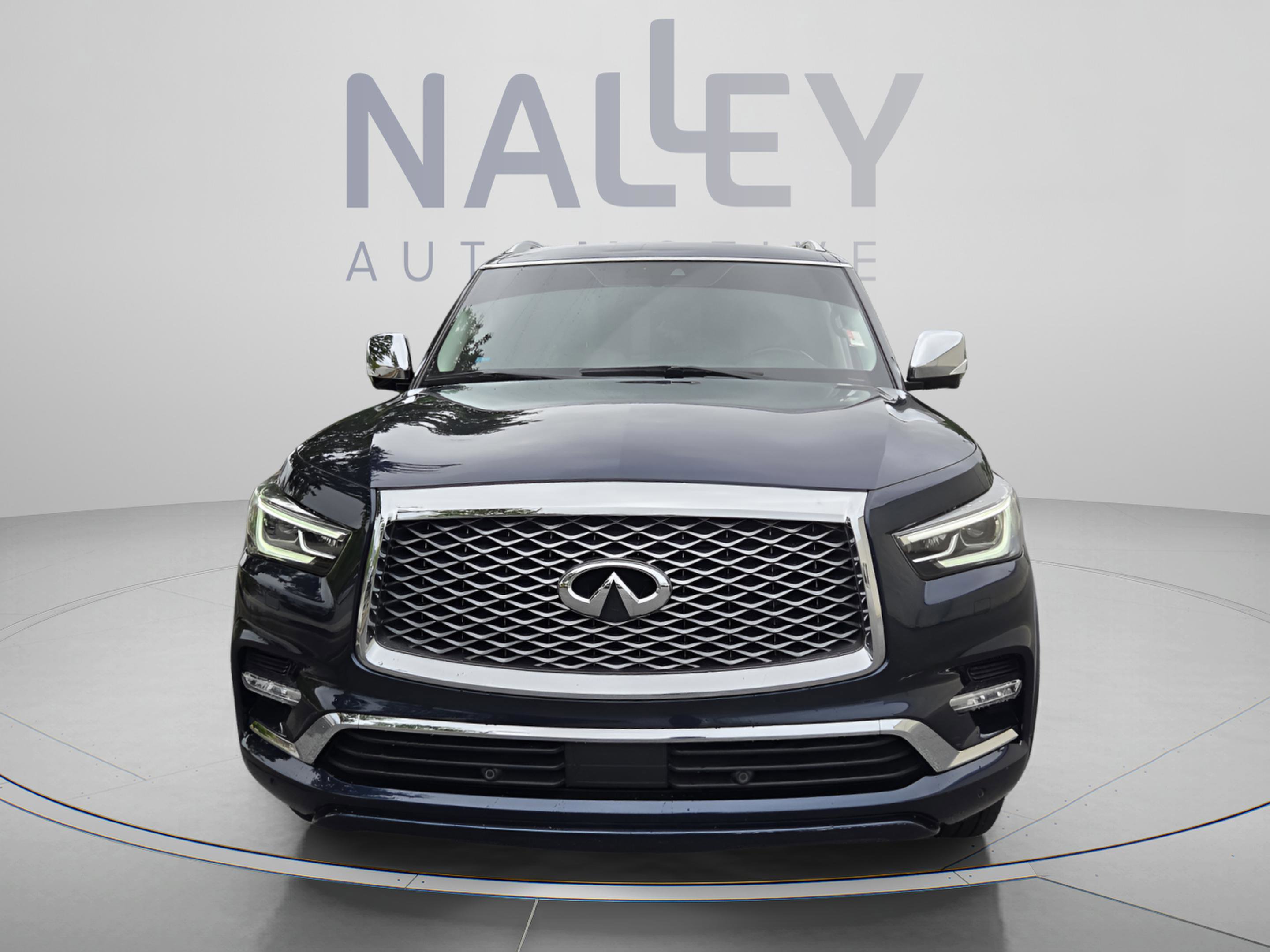 Used 2018 INFINITI QX80 4WD w/ Deluxe Technology Package image 8
