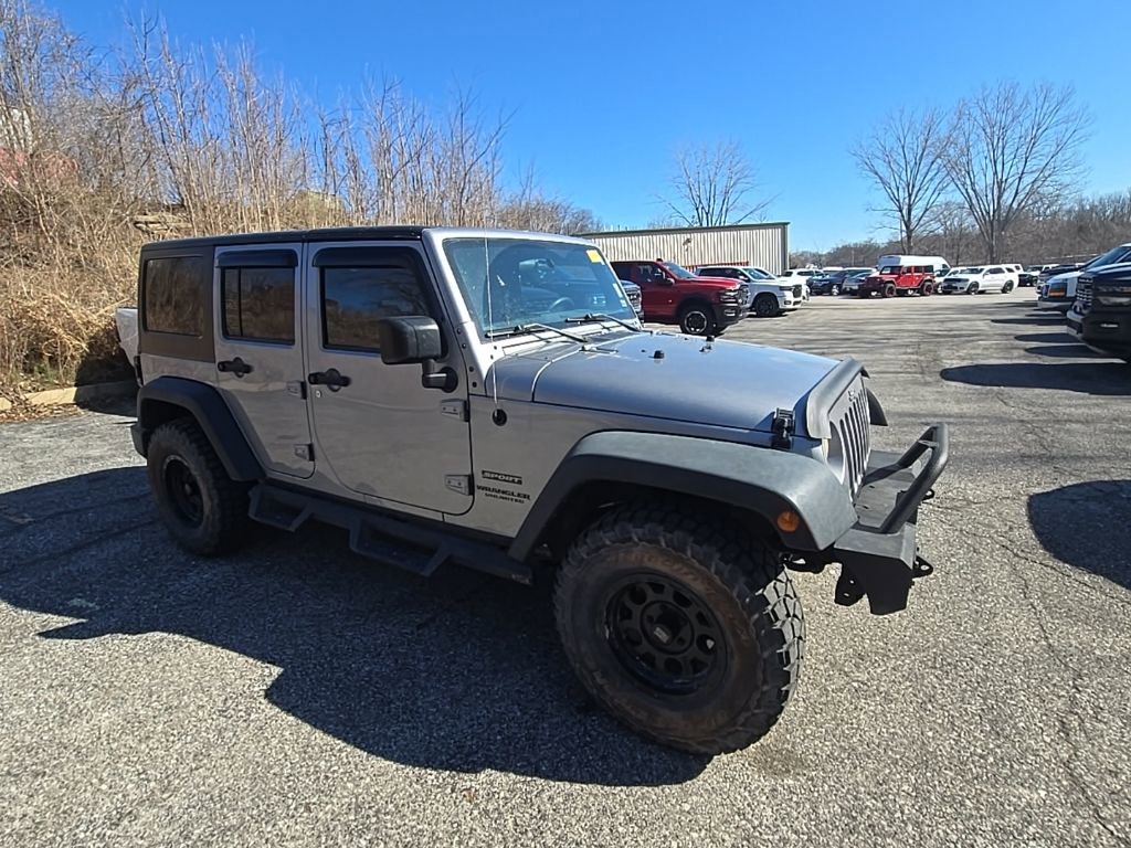 Used 2016 Jeep Wrangler Unlimited Sport image 10