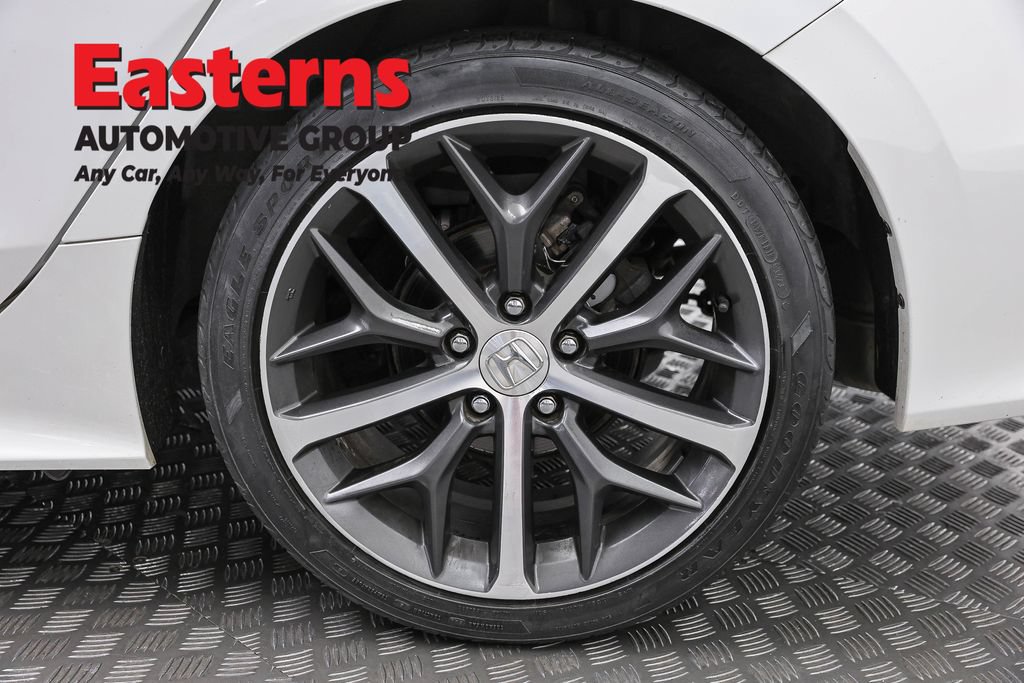 Used 2022 Honda Civic Touring image 31