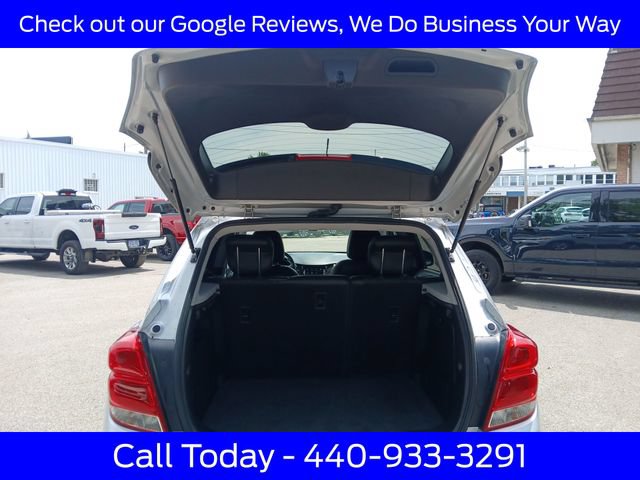 Used 2019 Chevrolet Trax LT w/ Driver Confidence Package FWD image 34