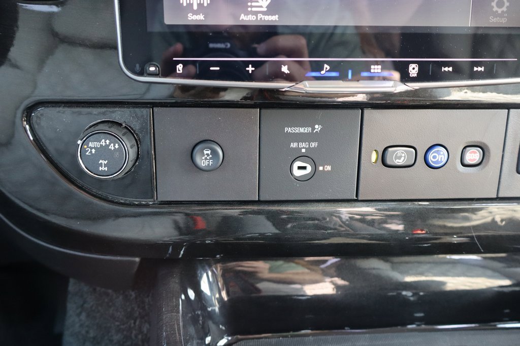 New 2025 Chevrolet Express 2500 Extended w/ Driver Convenience Package image 17