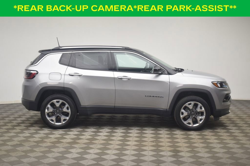 Used 2022 Jeep Compass Limited AWD/4WD image 13