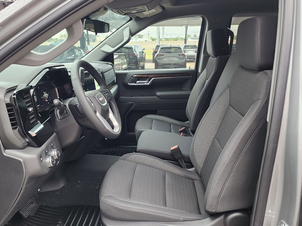 New 2026 GMC Sierra 1500 Elevation image 17