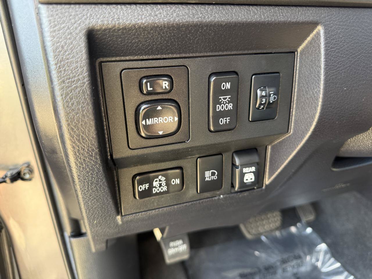 Used 2021 Toyota Tundra SR5 RWD image 17