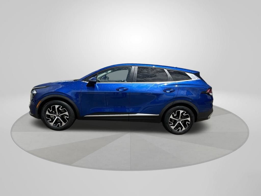 Used 2023 Kia Sportage EX FWD image 4