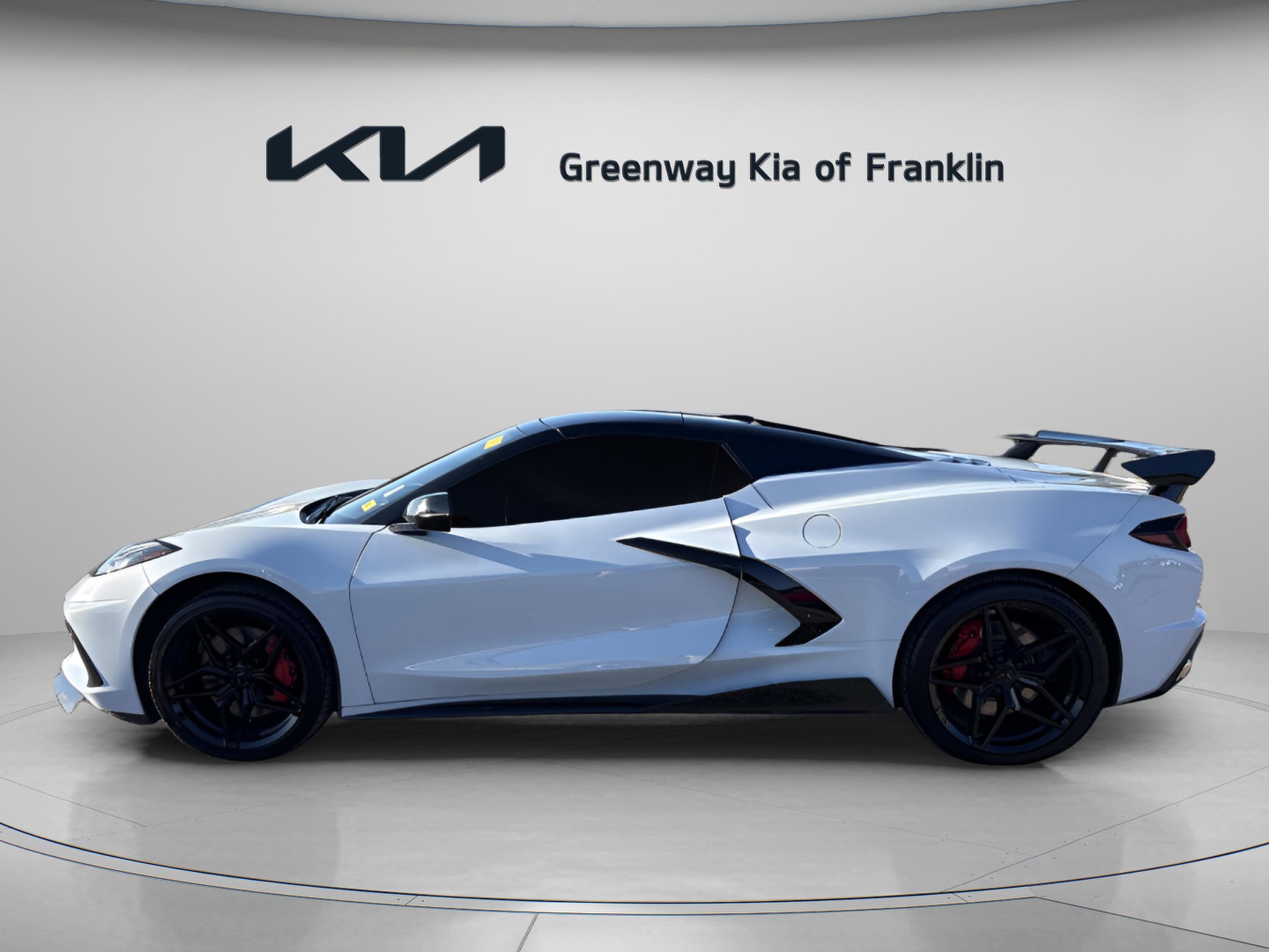 Used 2020 Chevrolet Corvette Stingray Preferred Conv w/ 2LT Preferred Equipment Group image 2