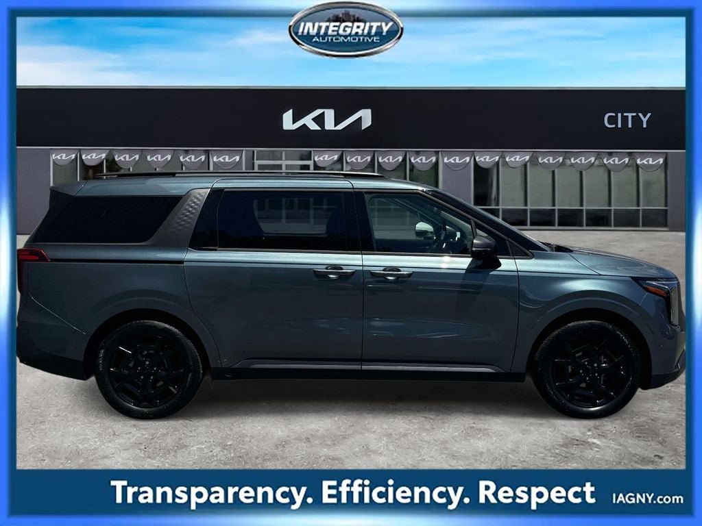 Certified 2025 Kia Carnival SX Prestige FWD image 5
