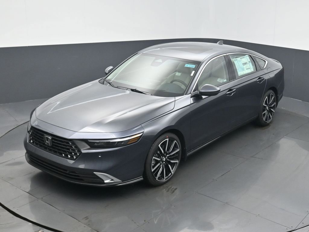New 2026 Honda Accord Touring image 9