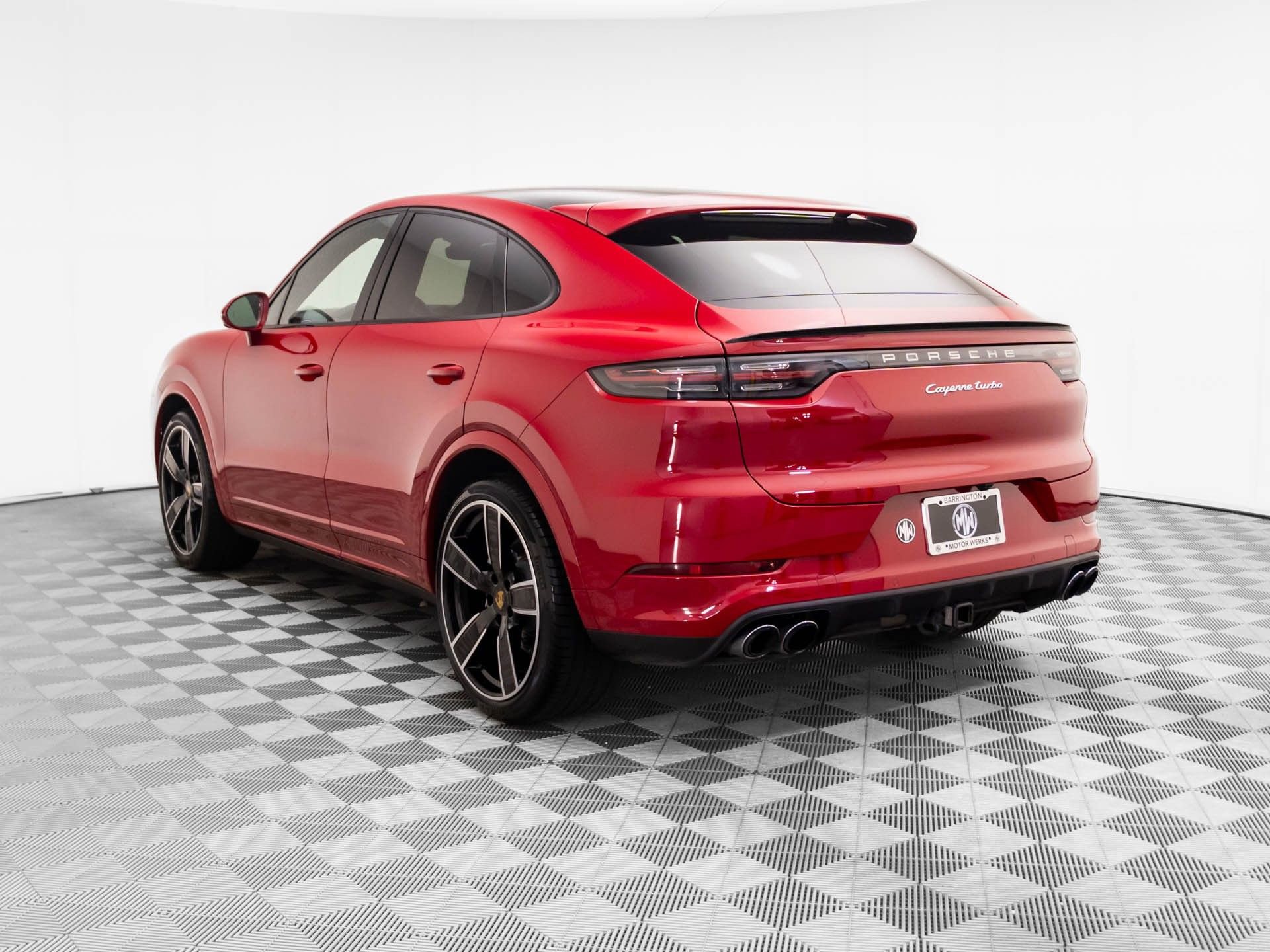 Certified 2023 Porsche Cayenne Turbo image 3