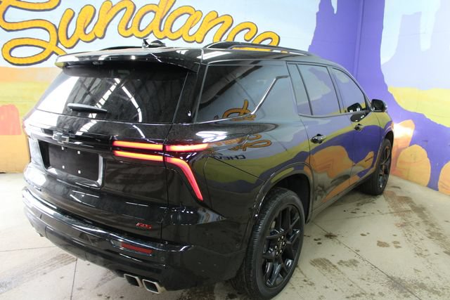 Used 2025 Chevrolet Traverse RS w/ LPO, Floor Liner Package AWD/4WD image 5