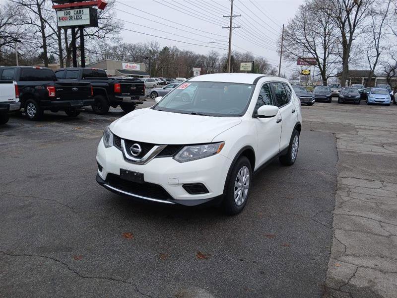 Used 2016 Nissan Rogue S image 1