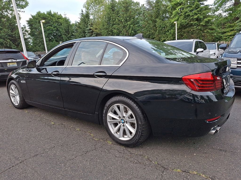 Used 2015 BMW 528i xDrive Sedan AWD/4WD image 6