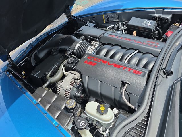 Used 2010 Chevrolet Corvette Coupe w/ 1LT RWD image 24