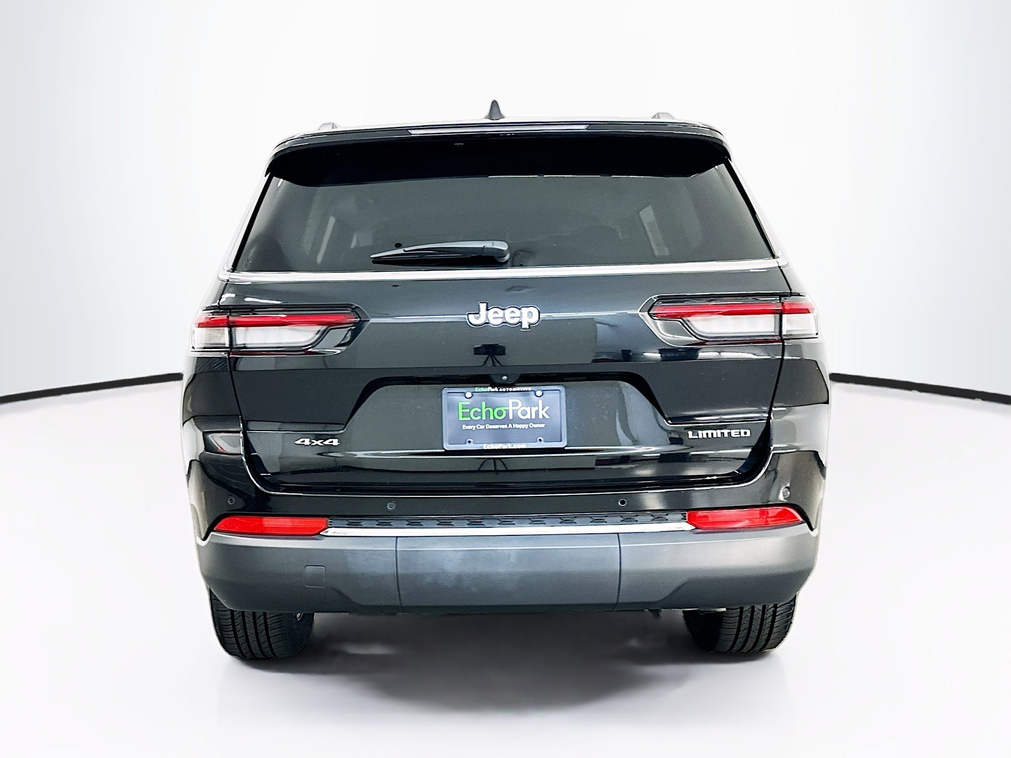 Used 2023 Jeep Grand Cherokee L Limited AWD/4WD image 7