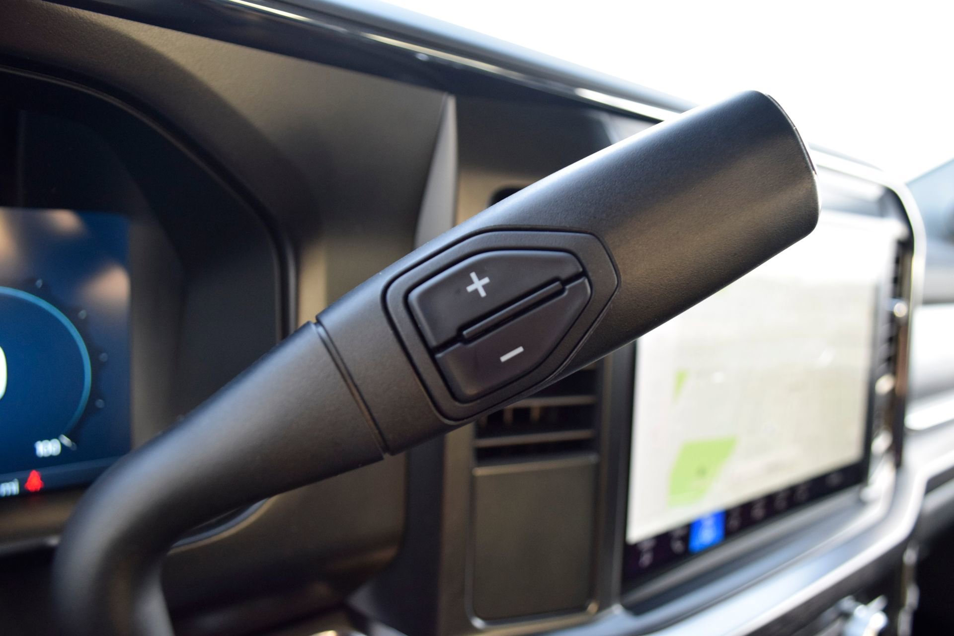 New 2026 Ford F250 Lariat w/ FX4 Off-Road Package image 14