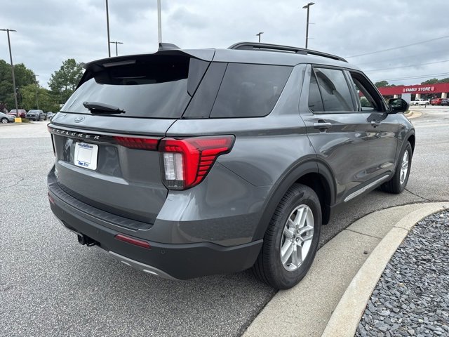 New 2025 Ford Explorer Active w/ Active Comfort Package image 11