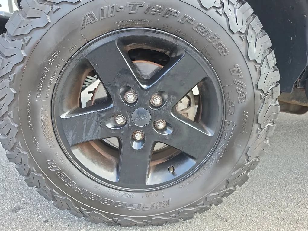 Used 2017 Jeep Wrangler Unlimited Sport AWD/4WD image 10