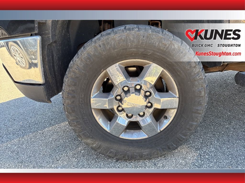 Used 2014 GMC Sierra 2500 SLT w/ SLT Convenience Package image 16
