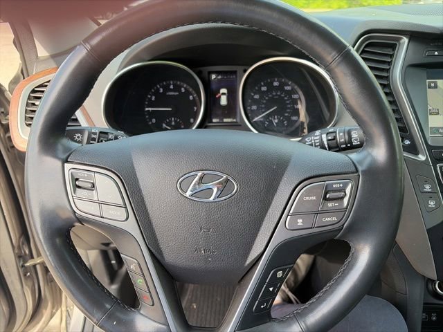 Used 2018 Hyundai Santa Fe Sport w/ 2.0T Ultimate Tech Package 05 AWD/4WD image 15