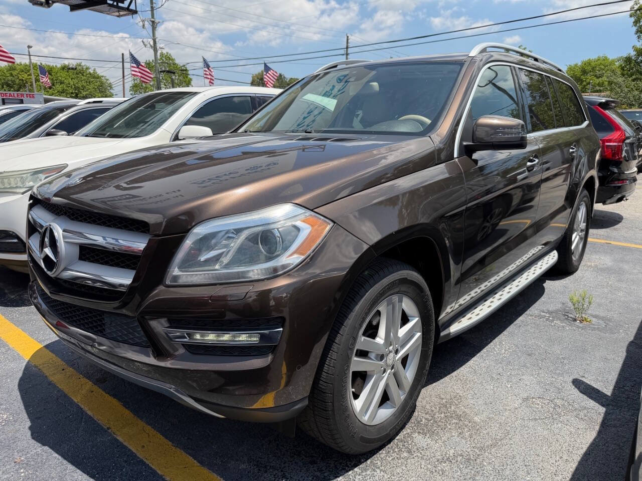 Used 2016 Mercedes-Benz GL 450 4MATIC image 2