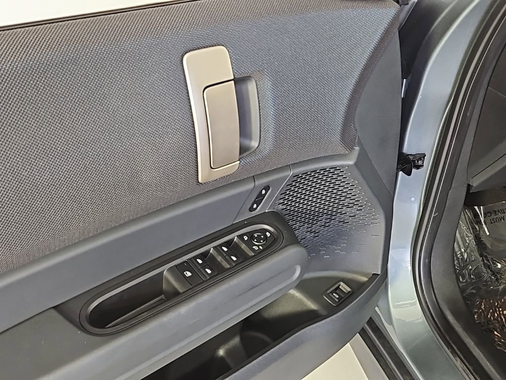 Certified 2025 MINI Cooper Countryman S image 12