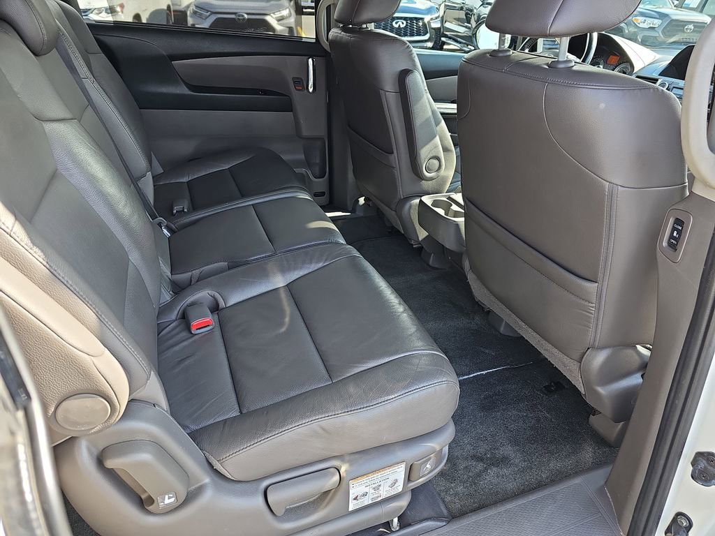 Used 2016 Honda Odyssey Touring image 14