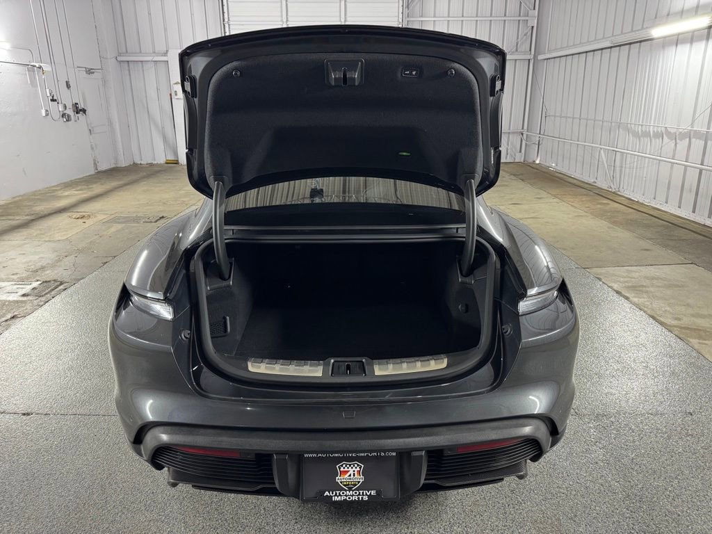 Used 2020 Porsche Taycan Turbo S image 58