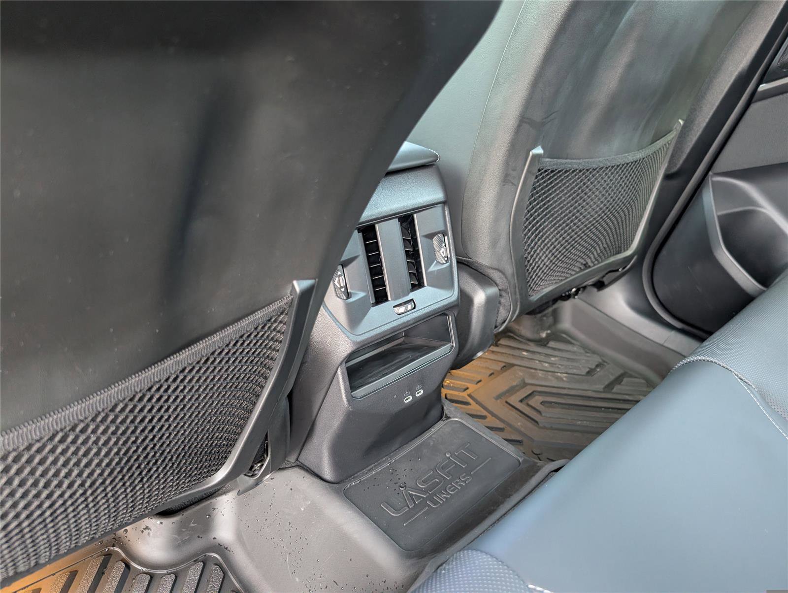 Used 2025 BMW X3 M50 image 30