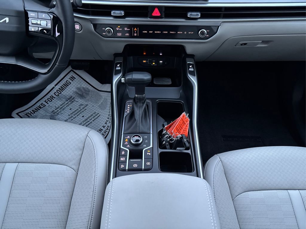 New 2026 Kia Sorento S image 12