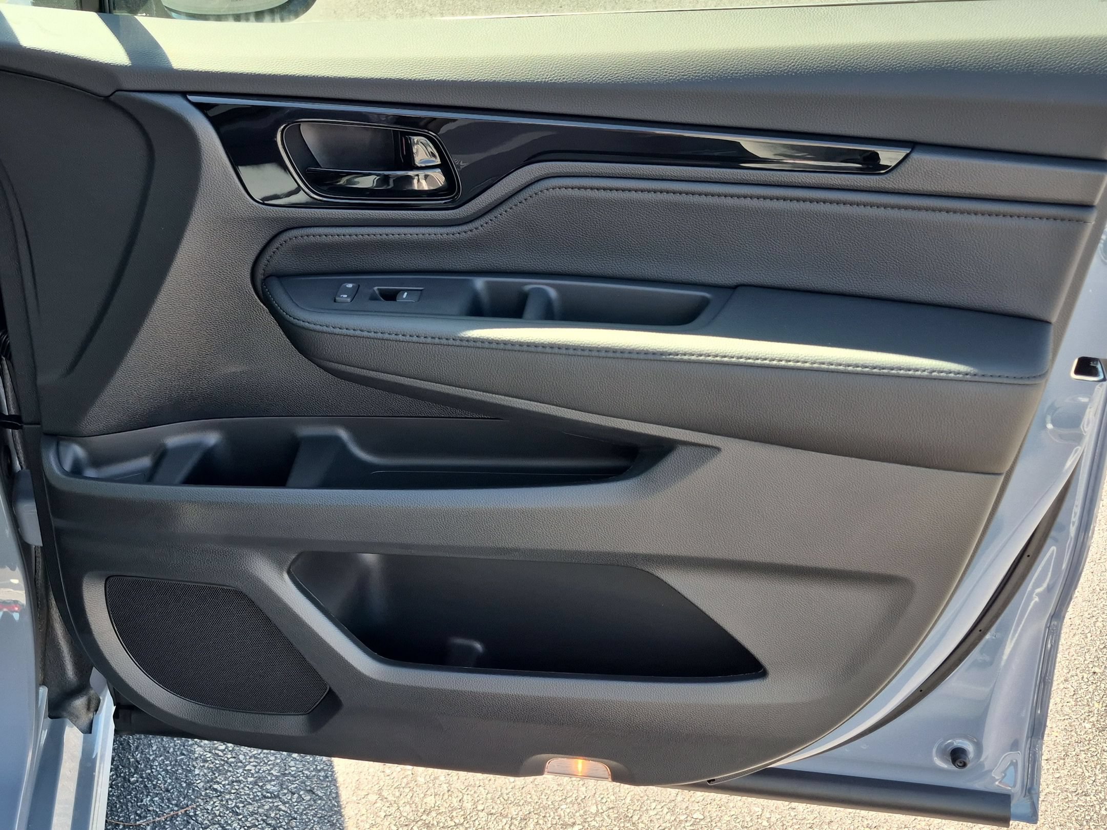 New 2027 Honda Odyssey Elite image 32