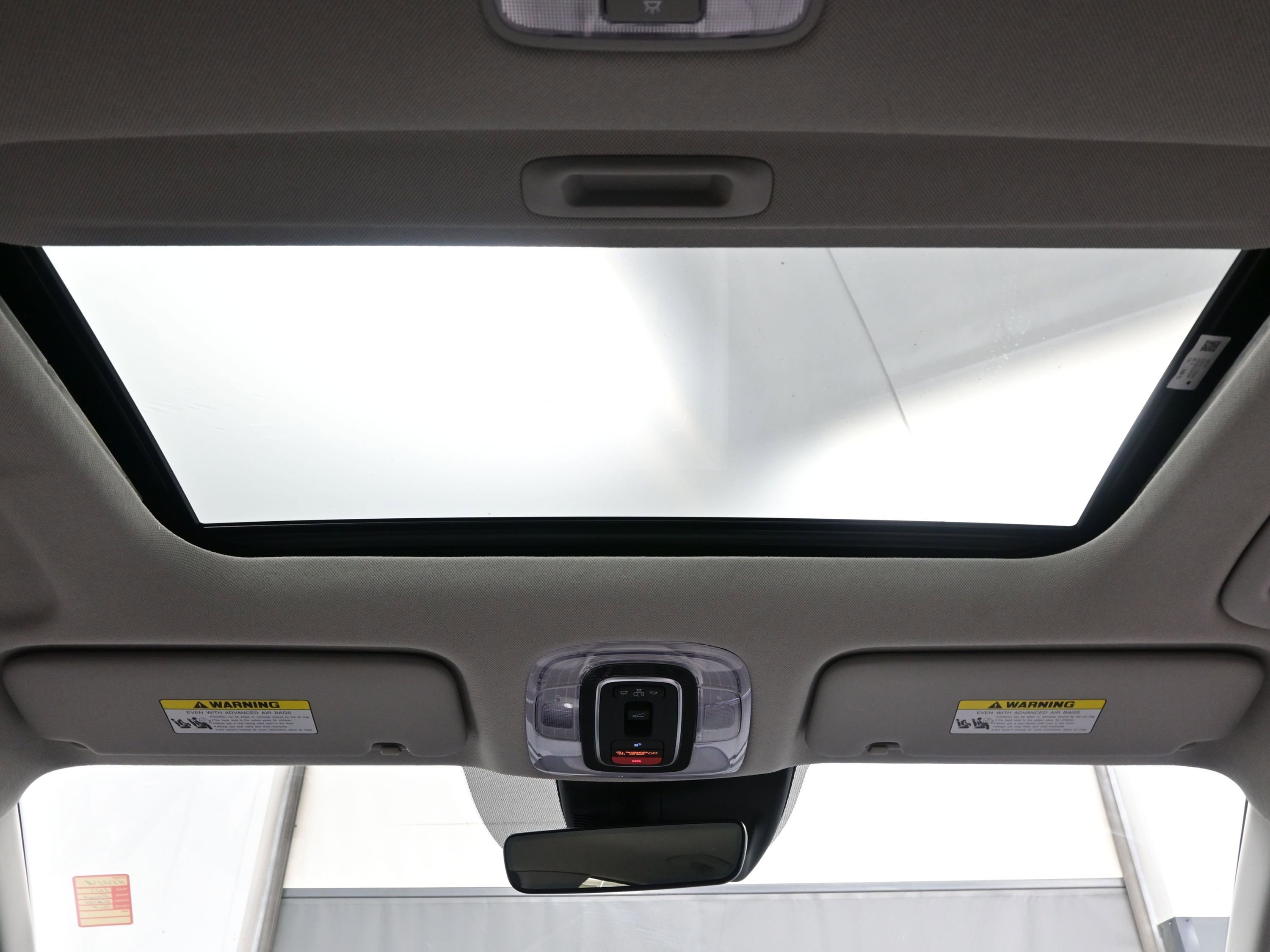 Used 2023 Hyundai Elantra Limited image 17