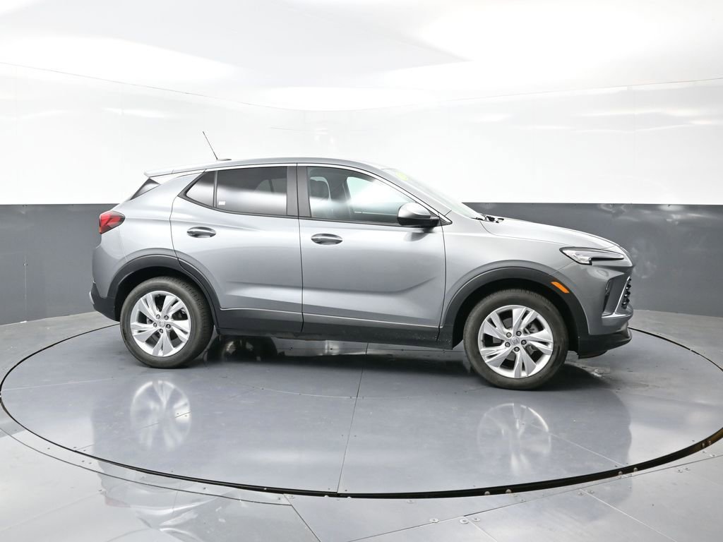 Used 2025 Buick Encore GX Preferred image 4
