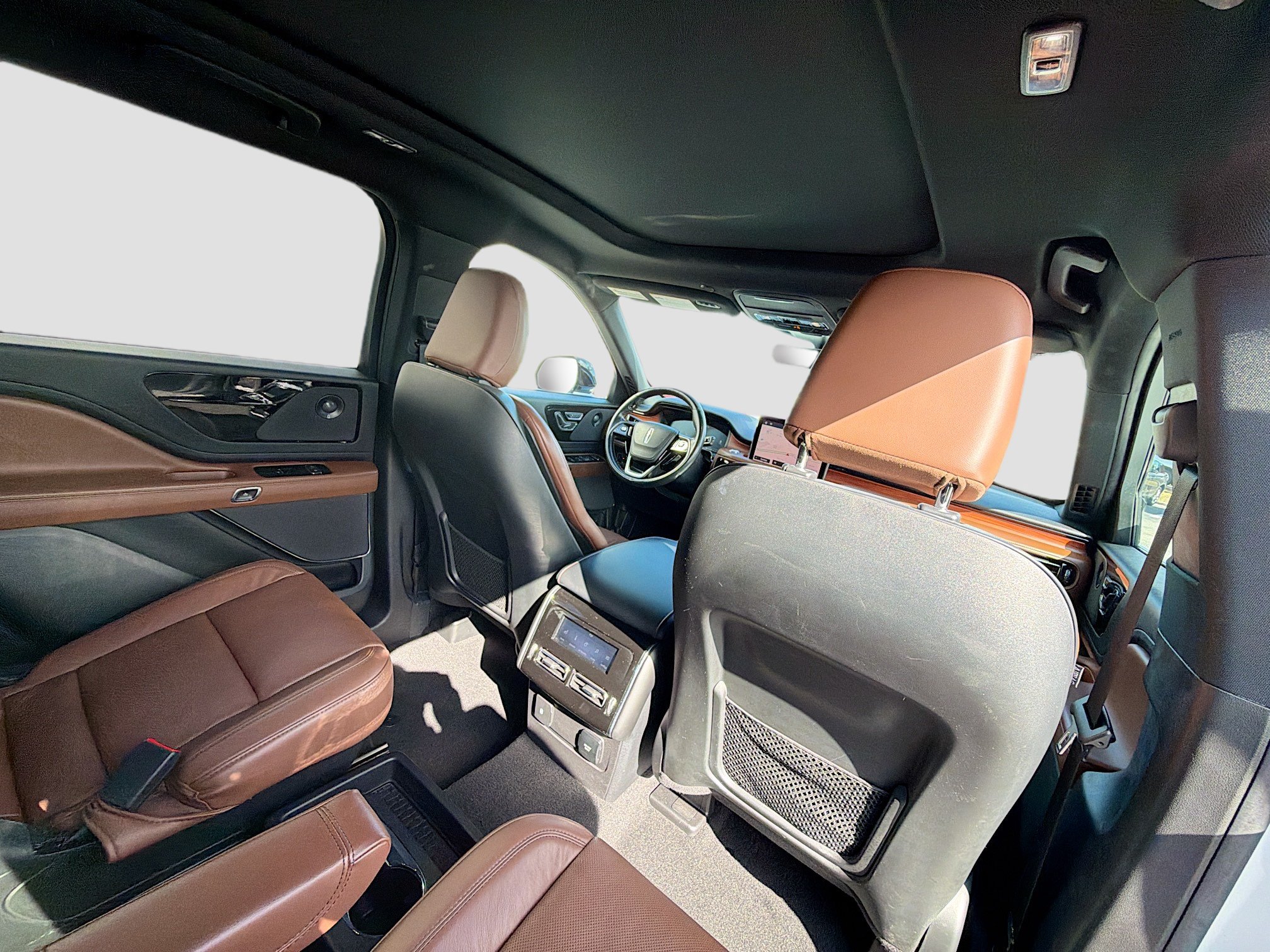 Certified 2022 Lincoln Aviator Reserve w/ Elements Package Plus RWD image 28