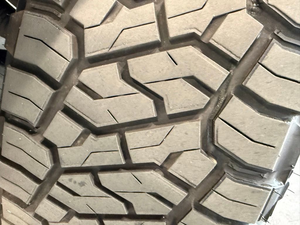 Used 2021 Chevrolet Colorado LT w/ LT Convenience Package image 29