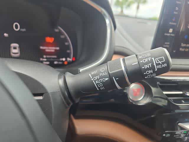 Certified 2025 Acura MDX FWD w/ Technology Package image 27