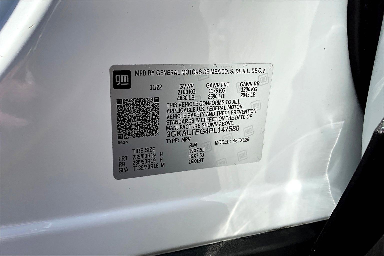 Used 2023 GMC Terrain SLE w/ Driver Convenience Package AWD/4WD image 11