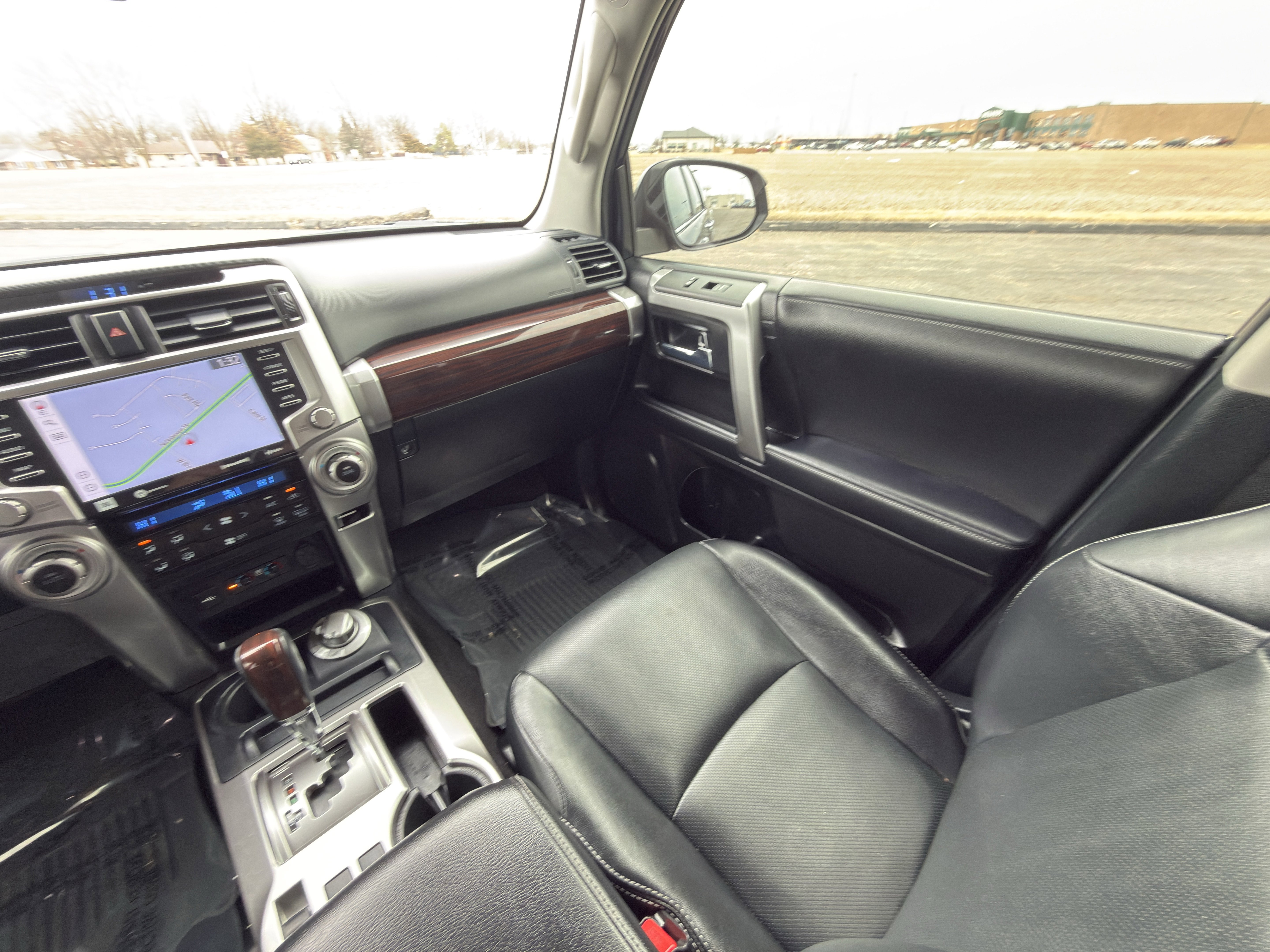 Used 2022 Toyota 4Runner Limited image 31