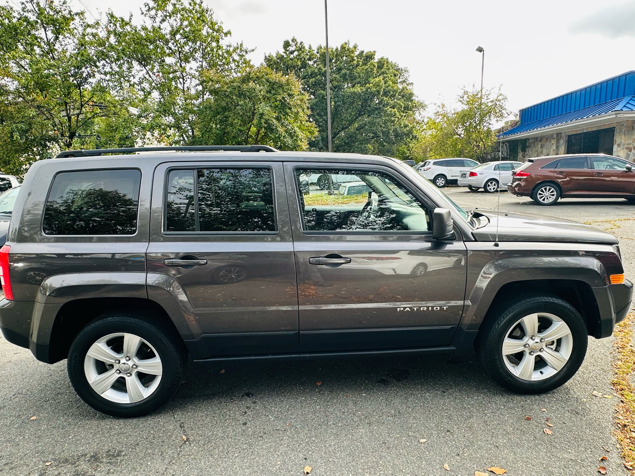 Used 2015 Jeep Patriot Sport w/ Power Value Group image 7