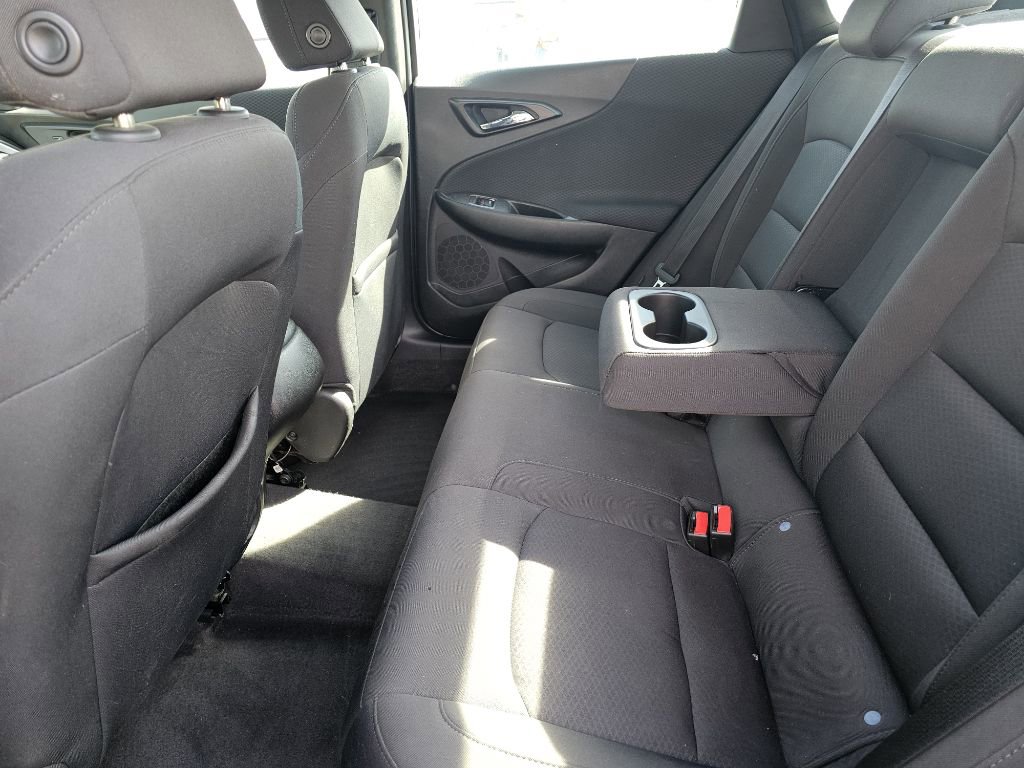 Used 2018 Chevrolet Malibu LS image 26