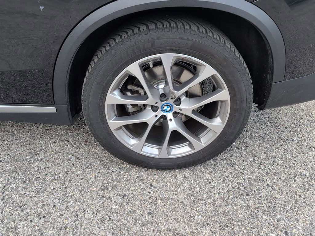 Used 2022 BMW X5 xDrive45e AWD/4WD image 14