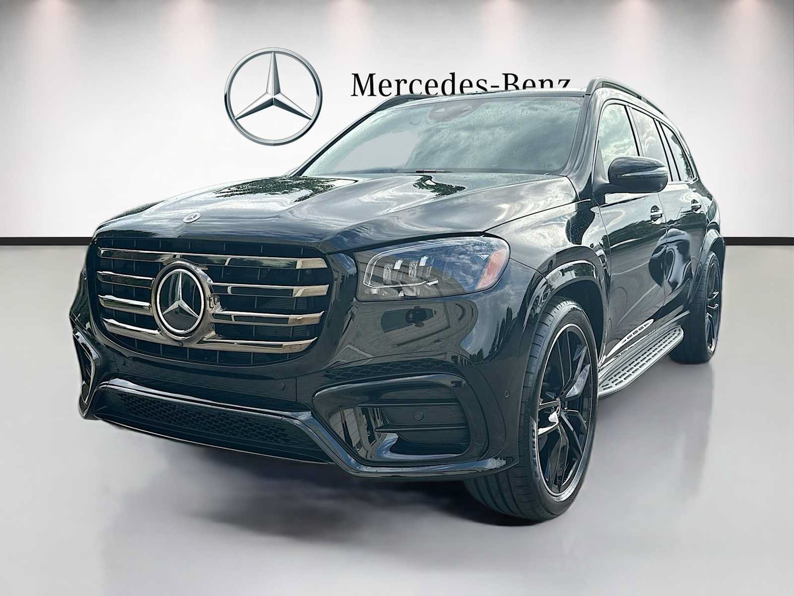 New 2026 Mercedes-Benz GLS 450 4MATIC