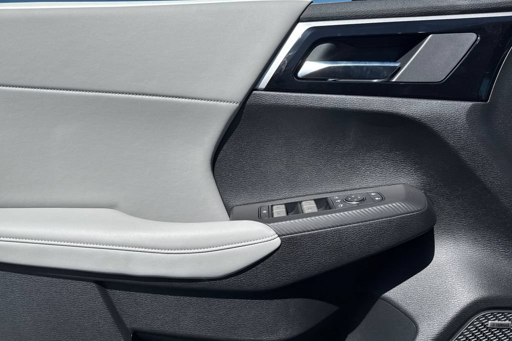 New 2026 Mitsubishi Outlander SE AWD/4WD image 11